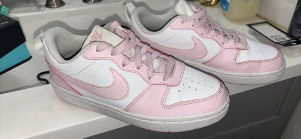 Nike Dunks Kids Size 4y 1