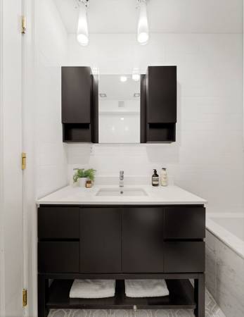 $1,900 / 2br - 819ft2 - Stands out2B/2B Condo (Brooklyn, NY)63809093657345122