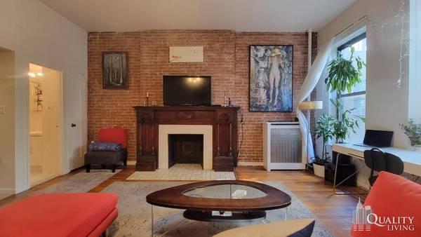 $3595.00 / 1br - West 88 St & Riverside Dr. Impresionante luminoso espacioso. Ladrillos vistos. Deco- (Upper West Side)63689827134465121
