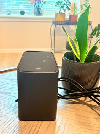Xfinity XB6 CGM4140COM Cable Modem WiFi Router Gateway 1
