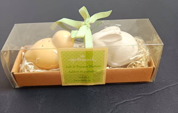 Hallmark Salt and Pepper shakers 1