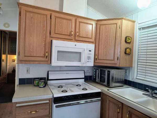 $31,500 / 1br - 385ft2 - D2 MCR (YUMA FOOTHILLS)64214140482177124