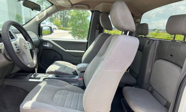 Camioneta Nissan Frontier King Cab 2019 - $8,900 (Largo)63443438182529123