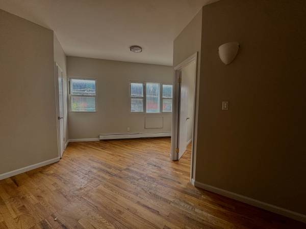 $3,600 / 4br - Bushwick/Bed-Stuy – 4 Bed / 2 Bath! Prime Transit Access 🔥 (Brooklyn)63854480488579121
