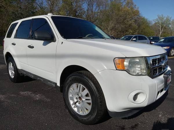 2011 FORD ESCAPE - $3,499 (BEACH PARK, ILLINOIS)63619083369731122