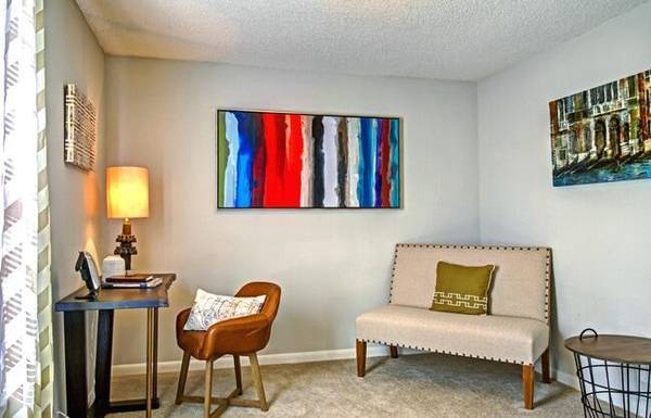 $1,634 / 2br - 1101ft2 - Despensa empotrada, Armarios extragrandes, Piso con grano de madera falsa (Hermitage Tennessee)63673234034049123