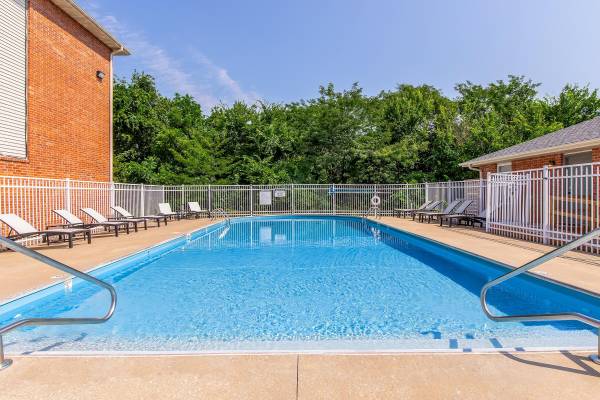 Covered Parking, Movie Theater, Newly Renovated 1