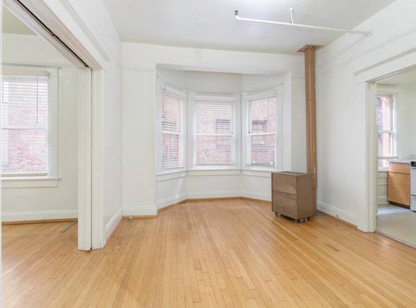 $1,295 / 1br - Apartamento asequible de 1 habitación - Cerca del Aeropuerto Internacional de Portland - Puntuación de tránsito de 94 (Centro de Portland)63841706985091124