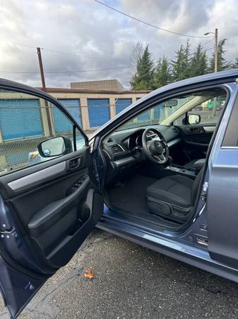 2018 Subaru Legacy 2.5i - $13.995 (Monroe)63469774144257124