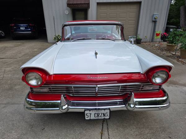 1957 Ford Fairlane 500 - $22,900 (Urbana)63625037570689123