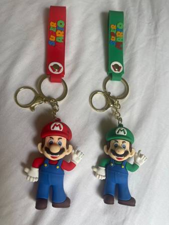 SUPER MARIO & LUIGI KEYCHAINS - $5 each 1