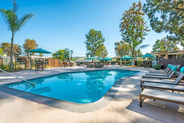 $2,485 / 1 habitación - 728 pies² - 1 dormitorio, en Poway CA, Instalación Certificada Energéticamente (13409 Midland Rd, Poway, CA)63663973748225123