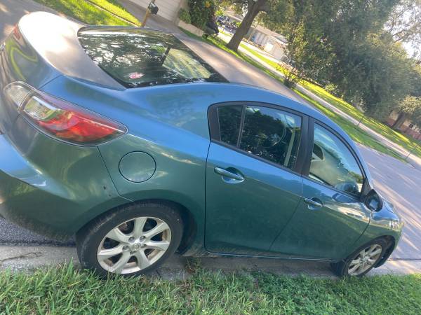 2011 Mazda Mazda3 - $1800 (Clearwater)63443528739585122