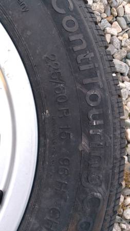1 llanta OEM BMW BBS / borde / neumático de repuesto 225/60/15 - $80 (N. Hollywood)63471348390529122
