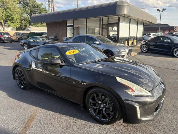 2016 Nissan 370Z Coupe - Photo 14
