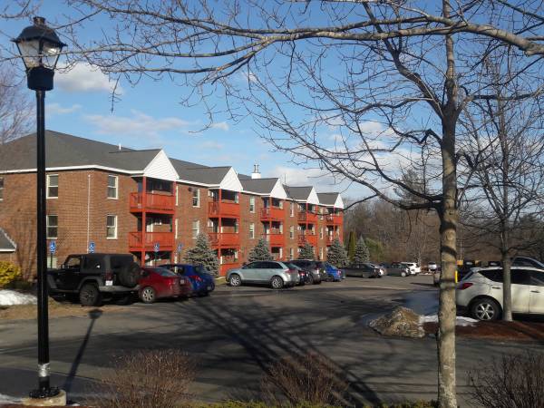 $1,861 / 2br - 875ft2 - 1st Floor Corner Two Bedroom - Take $500 off First Full Month's Rent! (Milford)63656278567299121