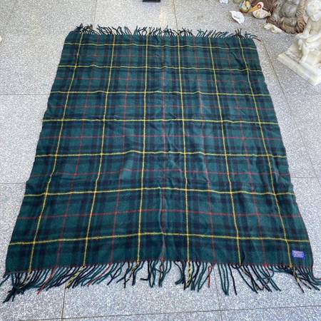Vintage Pendleton wool blanket 1