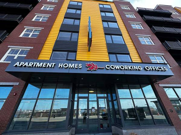 $1,229 / 264ft2 - READY NOW!   Large Office Suite!  All Inclusive- FREE Parking & Wi-fi (409 Elm St, Manchester, NH)63931519489794124