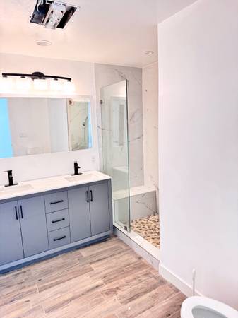 $5,500 / 3br - 1250ft2 - 3 bedroom 2 bath house for rent (Studio City)64280843128961123