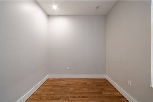 $3,099 / 2br - Bedford Stuyvesant 2 Bed, October 1st move in (Bedford Stuyvesant)63689752303105123