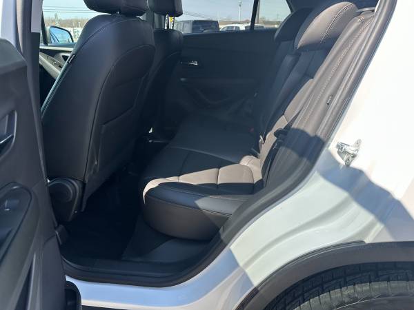 2021 CHEVROLET TRAX LT - $22,995 (Champlain)63441391807363124