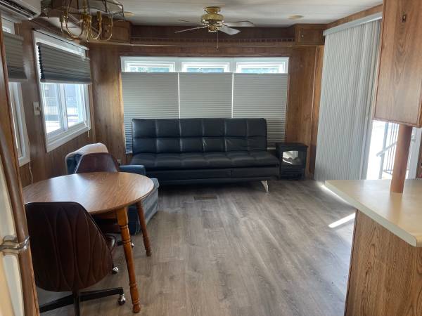 $1,150 Cute, Clean Park Model In A Great Location (Foothills)64214142639746124