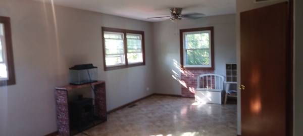 $800 / 1br - $800 1br - Room/Bedroom for rent (Northwest Chicago)64041645658497123