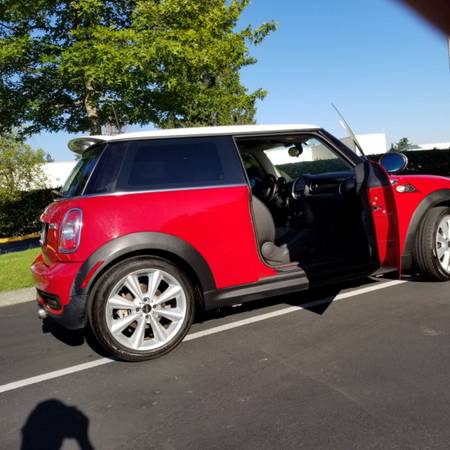 2012 mini cooper S Turbo - $5,500 (Puyallup)63441992419969121