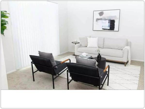 $1,176 / 1br - 710ft2 - Be at the center of it all: 1 BR, 1 BA, 710 Sq Ft. (West Valley)63670990464387120