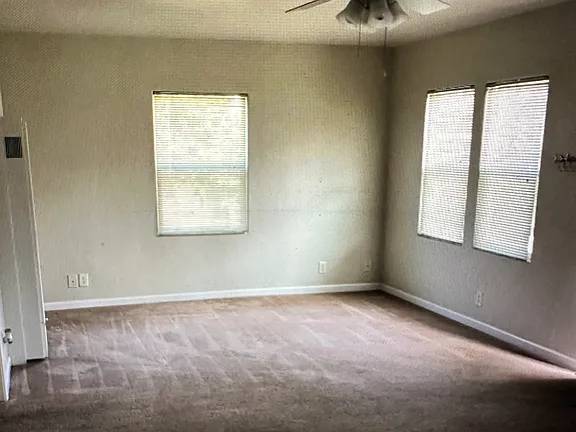 $1,240 / 1br - Private and Quiet Home at the End of a Court (hollister)64045028680707120