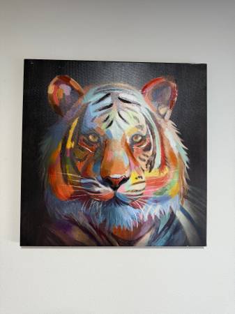 Beautiful large and colorful textured Tiger canvas wall art 1