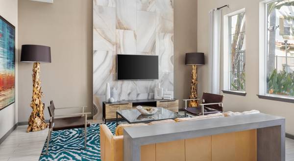 $2,924 / 1br - 730ft2 - Área de parrilla, armarios espaciosos, 1/hab (12257 Heritage Springs Dr, Santa Fe Springs, CA)63659884631299120
