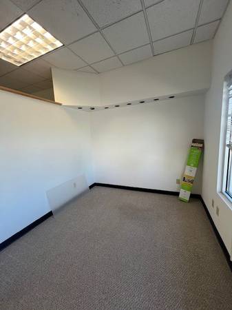 $2,100 / 1680ft2 - OFFICE SPACE-Competitively priced!!! (Iowa City)64206017699073124
