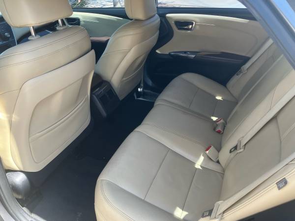 2015 TOYOTA AVALON “XLE TOURING EDITION” IMACCULATE CONDITION #1 OWNER! - $8,900 (Sun City)63616969832323124