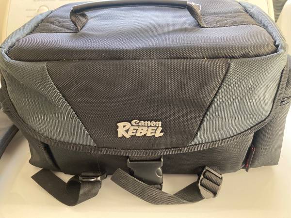 Canon camera bag 1