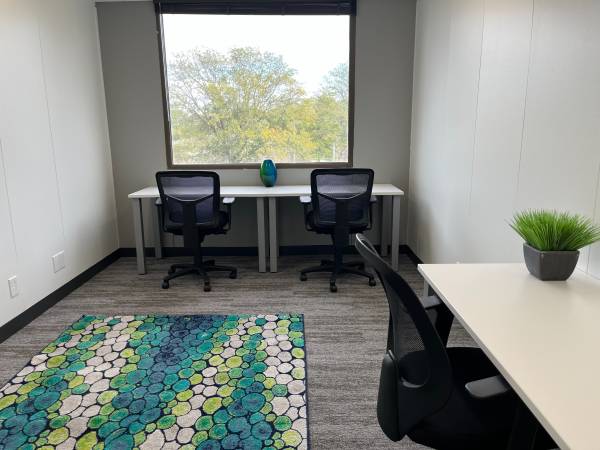 $215 Scale Your Business in Style-Discover Premium Team Workspaces! (West Des Moines)64163339101571120