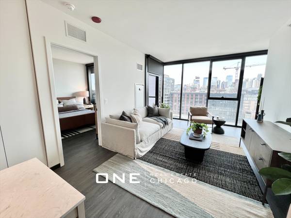 $3,500 / 2br - BRAND NEW 1 BEDROOM plus DEN - 1 BATHROOM IN THE WEST LOOP (West Loop)64041644975106124