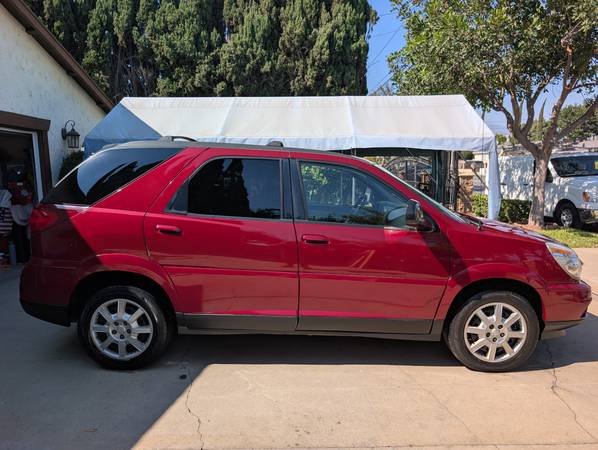 2006 Buick Rendezvous CX - $5,50063436935053699124
