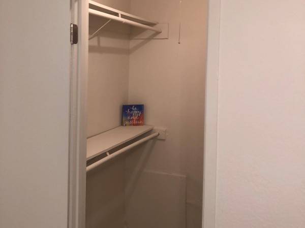 $695 / 1br - 600ft2 - Limited Access Gates, Pool with Cooling Mist System, Central Heat/Air (Midtown)63981973277059123