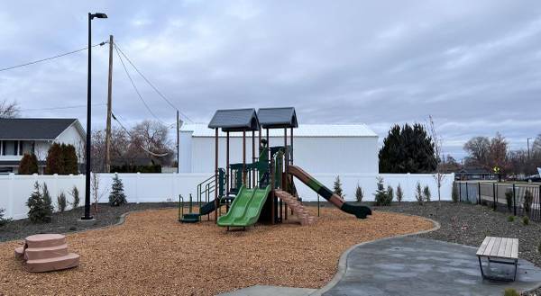 $1,799 / 3br - 1285ft2 - Move-In TODAY! Call Today To Schedule Your Move-In!63981529036546123