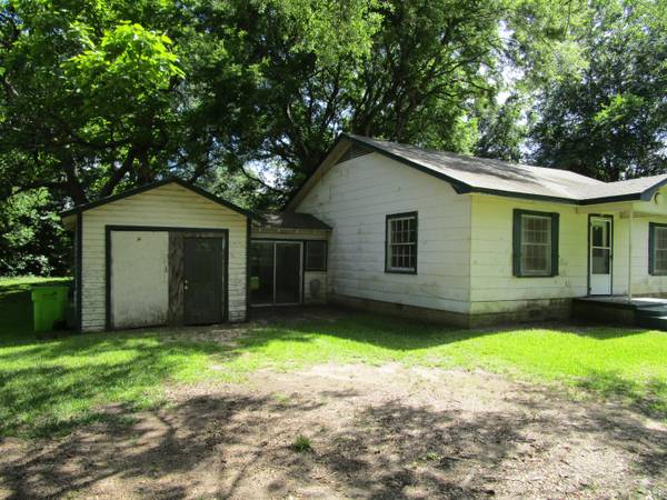 $49,000 / 2 habs - 1220 pies² - El vendedor financiará 331 Maple Maud, TX 2/1 $49,000 (Maud, TX)63470399627265122