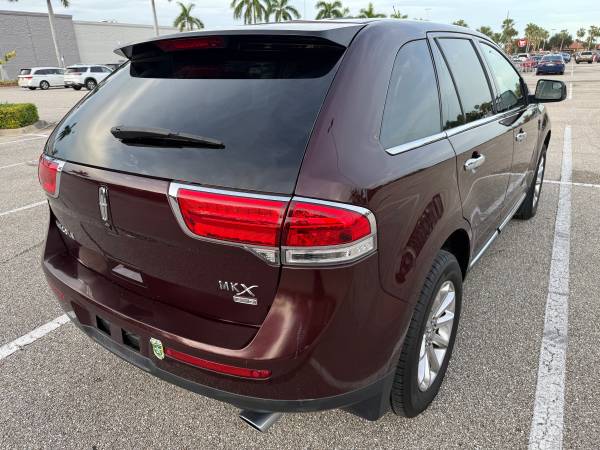 2011 Lincoln MKX - $5,90063470258046849122