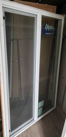 WINDOWS 6 FT X 5 FT SLIDER XO AND PICTURE 1