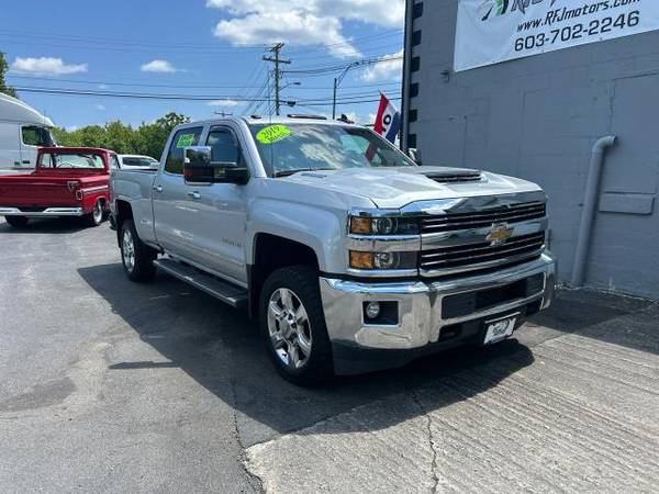 2019 Chevrolet Silverado 2500HD LTZ Crew Cab Short Box 4WD - $44,944 (Plaistow, NH)63622676401921121