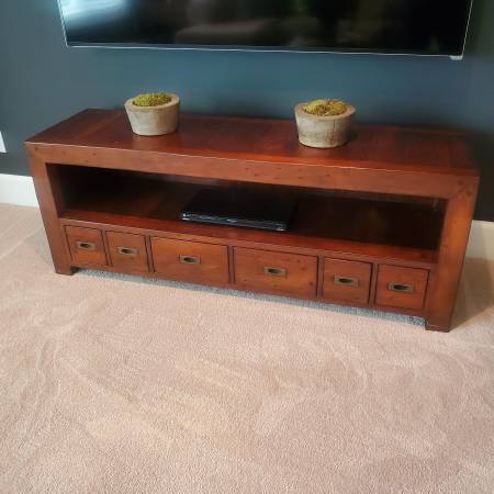 Media Console and Matching Side Table 1