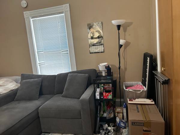$800 / 4br - Habitación privada disponible en West Medford (West Medford)63655319532291121