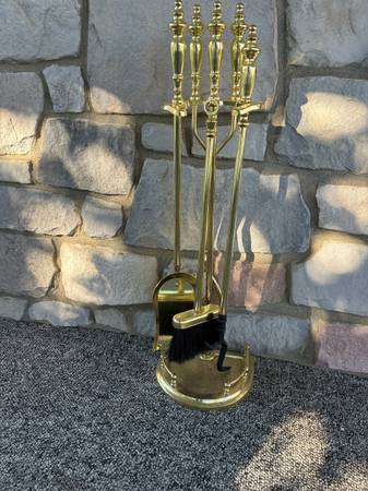 Fireplace tools set 1
