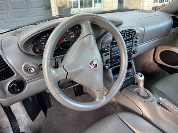 2001 porsche 911 - $23,500 (Austin)63439432866561124
