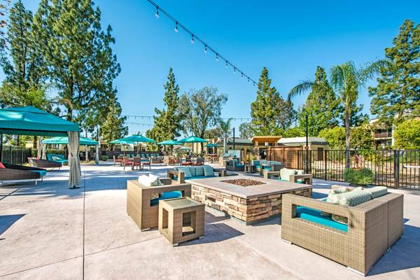 $2,367 / 1br - 728ft2 - Refrigerator, Air Conditioning, Dishwasher (13409 Midland Rd, Poway, CA)63775435070723123