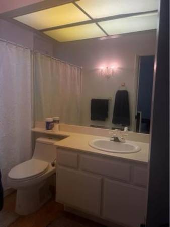 $600 / 1br - $600/week (Oceanside)63663736612227120